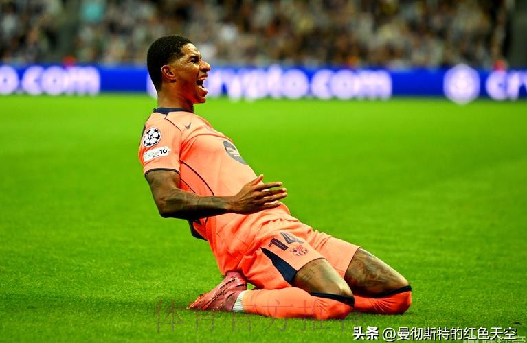 阿斯报:塞巴略斯左腿受伤 预计将伤停三至四周 阿斯报:塞巴略斯左腿受伤 预计将伤停三至四周