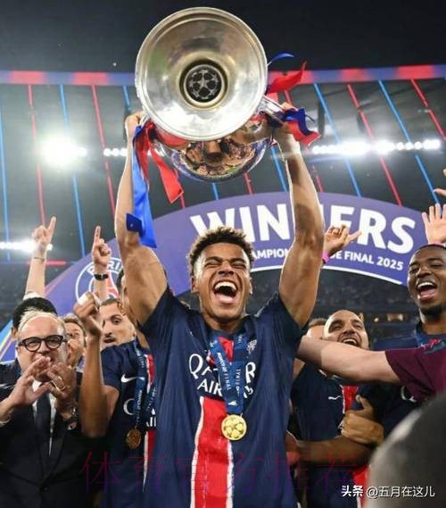 法媒：皇马有意引进杜埃 但巴黎坚定不放人